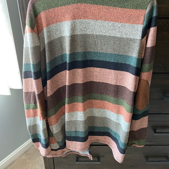 Cardigan - Picture 2 of 3